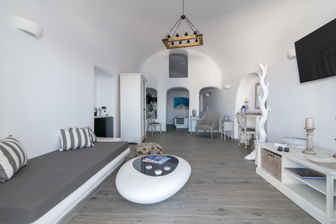Angel Luxury Suites Firá Buitenkant foto