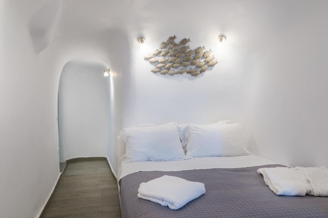 Angel Luxury Suites Firá Buitenkant foto